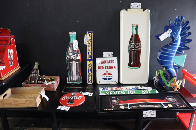 Item Image for McDonald's - Coca Cola - Petroliana Collectibles