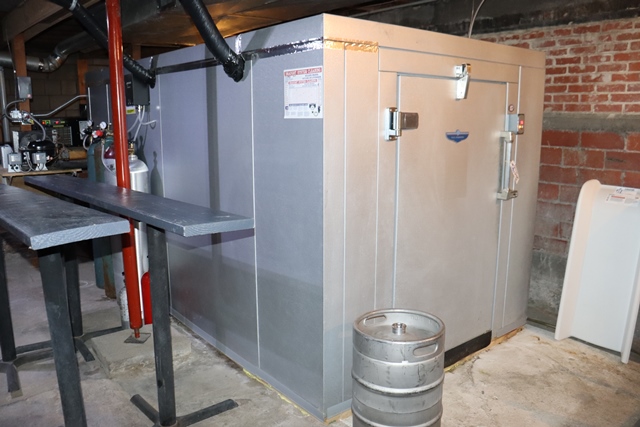 Item Image for Clean bar, restaurant, refrigeration auction