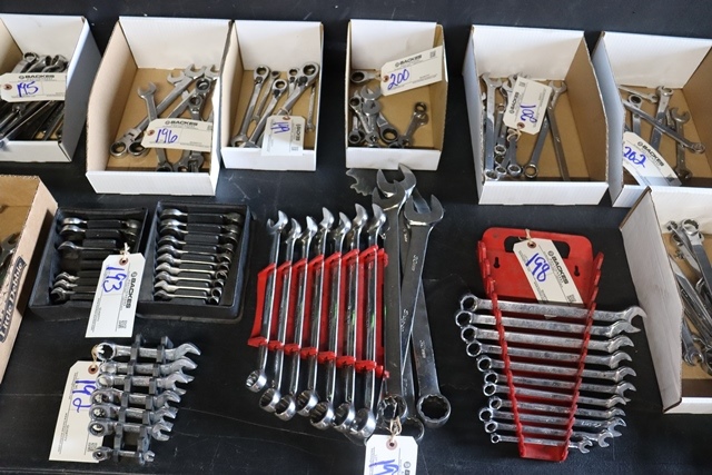 Item Image for Great offering Snap On, Mac, Matco hand tools , power tools, Car lift, trailer, & other automotive related items