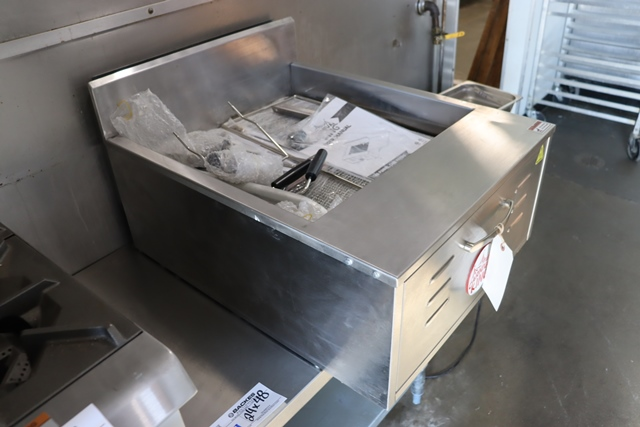 Item Image for 2 Hoods, Seating, Funnel Cake and More