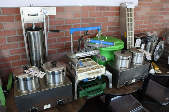 Item Image for 2 Hoods, Seating, Funnel Cake and More