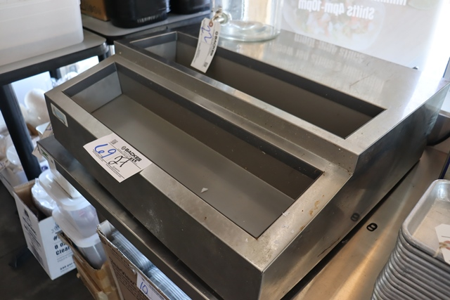 Item Image for 2 Hoods, Seating, Funnel Cake and More