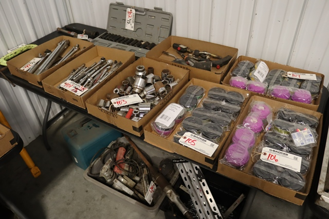 Item Image for Truc, Skid Steer, Lawn & Garden, Shop Equipment, Hand & Power Tools