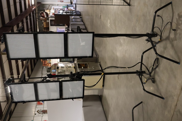 Item Image for Viewing: During normal business hours from 8 to 4:00 pm.