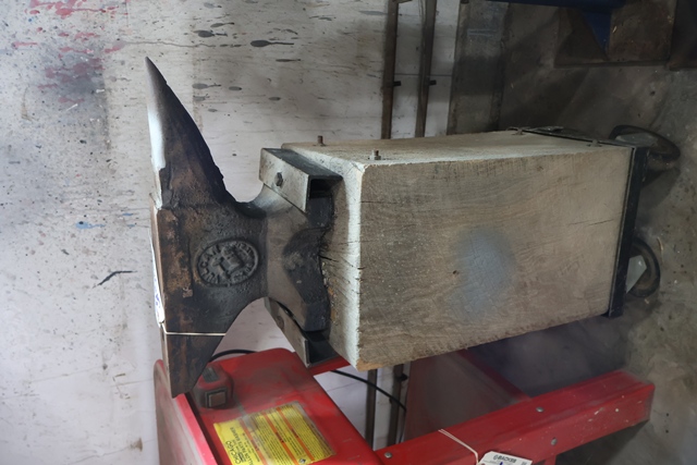 Item Image for Frerich's Automotive Body Repair Online Auction