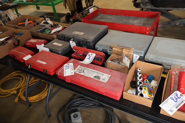 Item Image for Frerich's Automotive Body Repair Online Auction