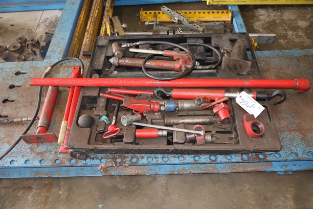 Item Image for Frerich's Automotive Body Repair Online Auction